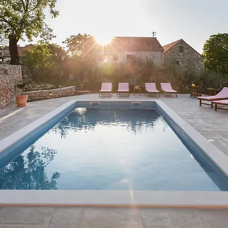 Сasa de vacaciones Sumica *